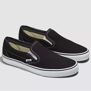 VANS Slip ons Black/White! Women’s Shoes/ Girls Shoes